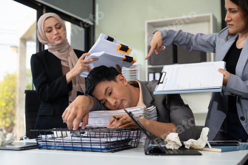 Preview: Business team are under stress from working for poor work