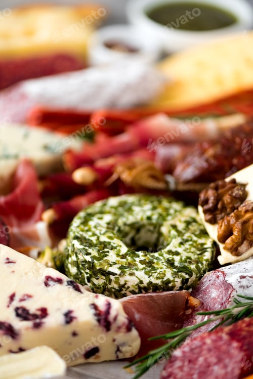 Preview: Cold smoked meat plate. Traditional italian antipasto, cutting board with salami, prosciutto, ham