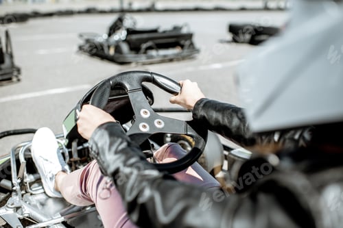 Preview: Woman driving kart on the track
