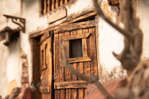 Preview: Miniature Wooden barn doors close up.
