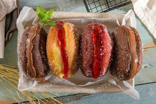 Preview: Portuguese fried dough with sugar