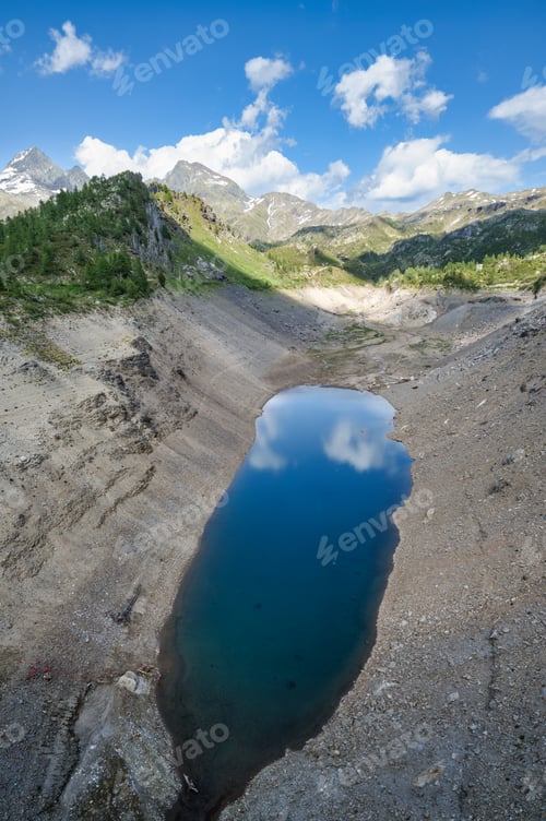 Preview: Lake Fregabolgia in the upper Brembana valley Italy