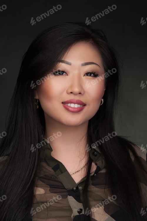 Preview: Portrait Of Beautiful Asian Woman