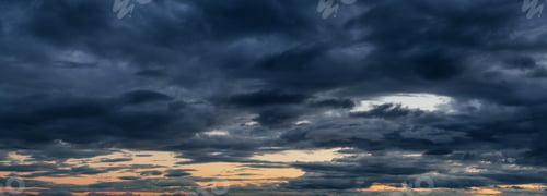 Preview: Panoramic cloudscape during a vibrant summer sunset