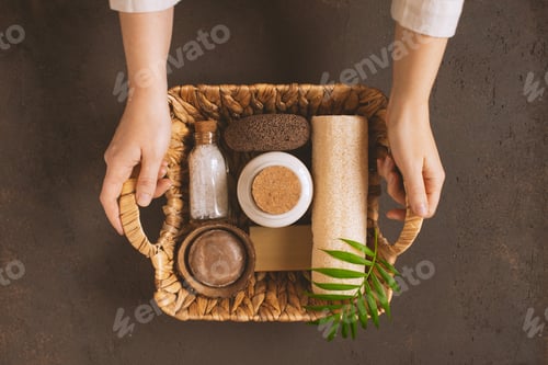 Preview: Organic Cosmetics and Zero Waste Lifestyle