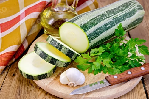 Preview: Zucchini green striped with oil on board