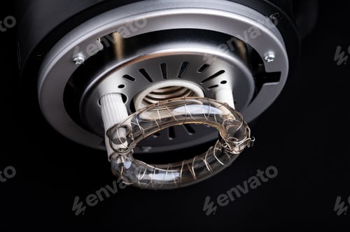 Preview: Studio flash light bulb closeup, spotlight bulb studio lamp for a photoelectric technology