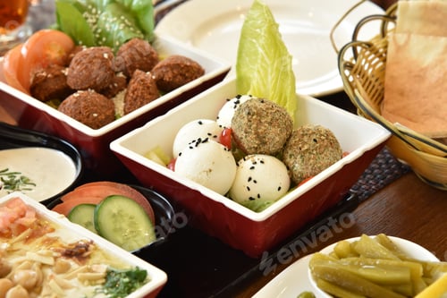 Preview: RAMADAN SUHOOR LABANEH BALLS 1