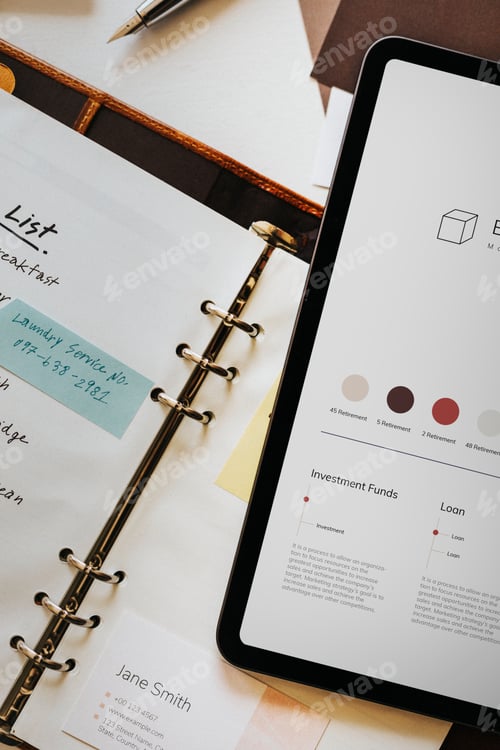 Preview: Work stationery and digital tablet