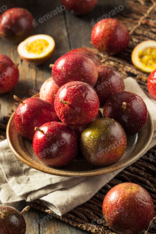 Preview: Fresh Raw Organic Passion Fruit