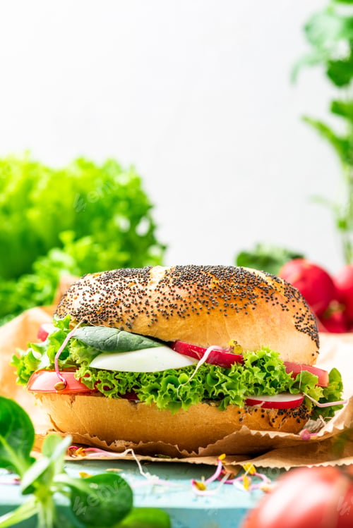 Preview: Breakfast Bun With Spring Seasonal Vegetables