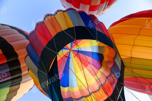Preview: Colorful hot air balloons with igniting an inflatable