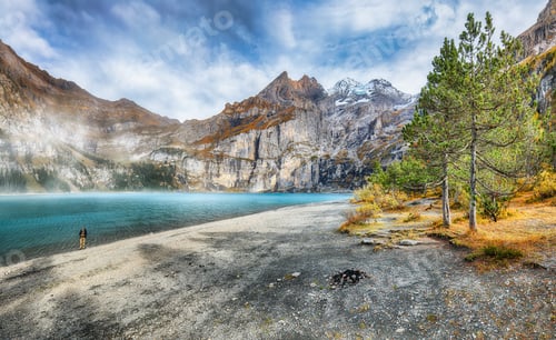 Preview: Spectacular autumn view of Oeschinensee Lake.