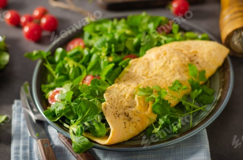 Preview: Egg omelette with salad