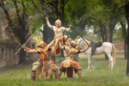 Preview: Khon, Is a classical Thai dance in a mask. In Ramayana literature.