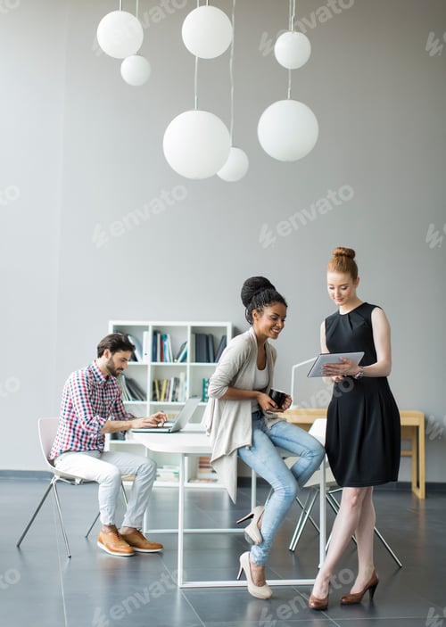 Preview: Young people in the office