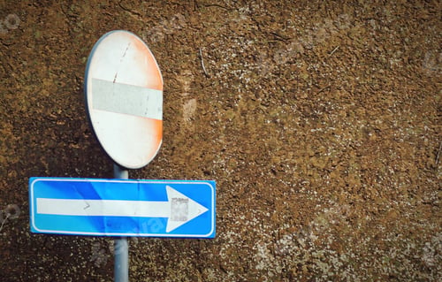 Preview: Lost in directions