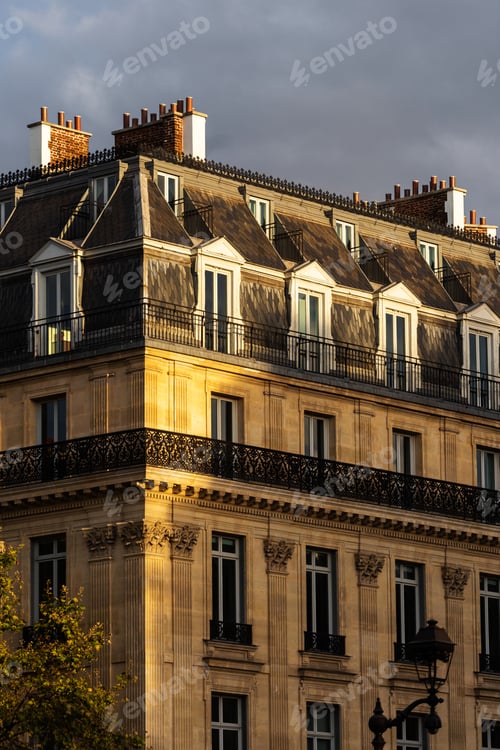 Preview: elegant historic building with ornate details