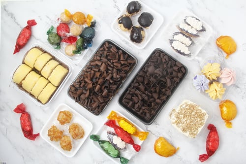 Preview: Freshly made assorted sweet desserts