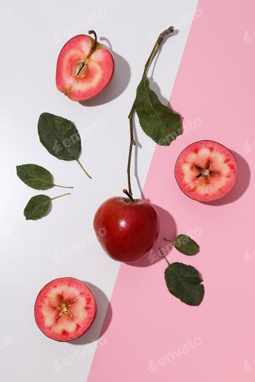 Preview: Red apples, concept of fresh and healthy food