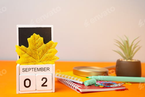 Preview: Wooden calendar with words September 2nd.
