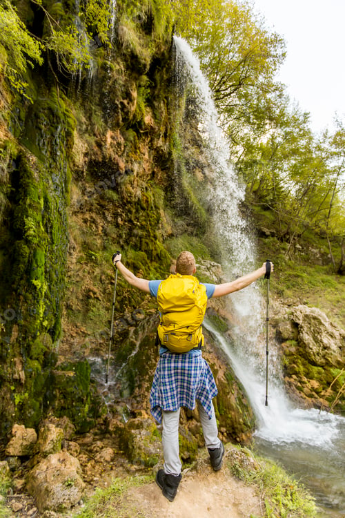 Preview: Hiking