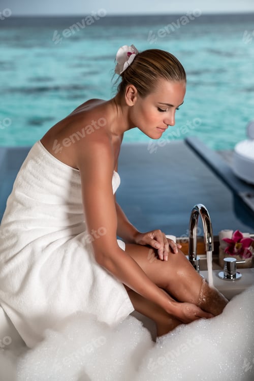 Preview: Exotic vacation on Maldives