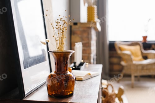 Preview: Brown Glass Vase withDried Flowers in Interior of Modern House. Copy space
