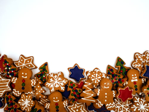 Preview: Festive Holiday Gingerbread Cookies on White Background