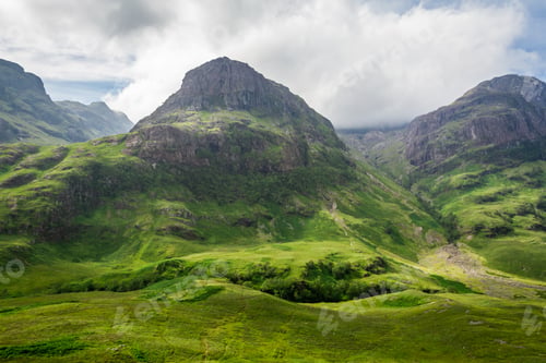 Preview: Beautiful sunny day in the highlands