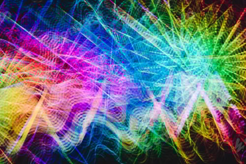 Preview: Bright traces of colorful light
