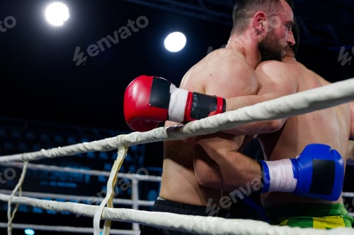 Preview: Fierce boxing match showcases athletes' power and skill.