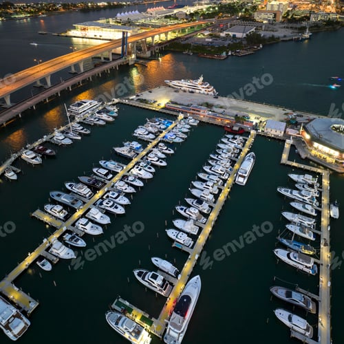 Preview: Miami Brickell bay harbor with many luxury yachts and sailboats.