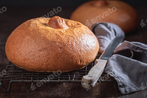Preview: Crispy bread for Easter soup as a eatable bowl.