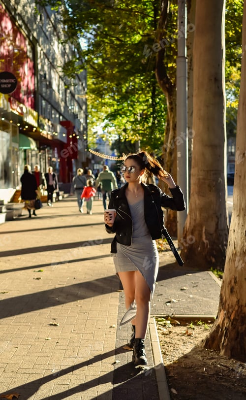 Preview: girl with a cup of coffee