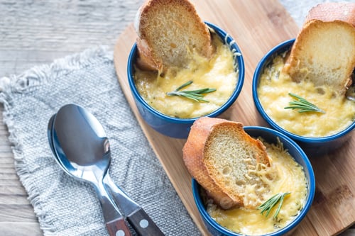 Preview: Bowls of onion soup