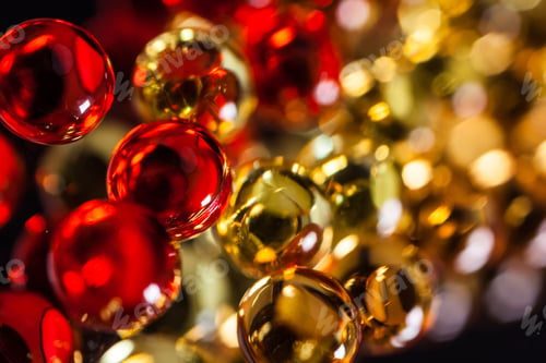 Preview: scattering the capsules and tablets