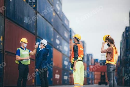Preview: Staff are checking fever for workers, engineers and foreman