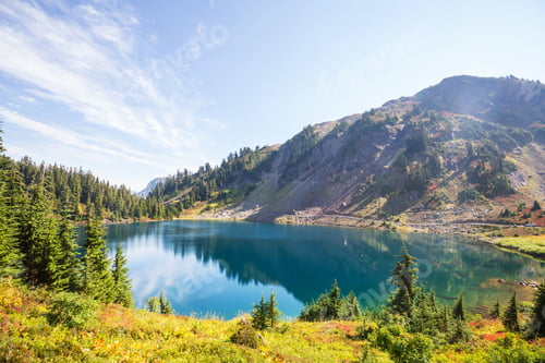 Preview: Mountains lake