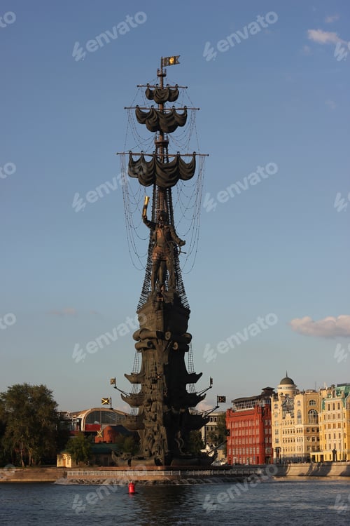 Preview: Peter the Great Statue in Moscow