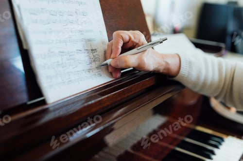 Preview: Writing notes in between the lines on sheet music