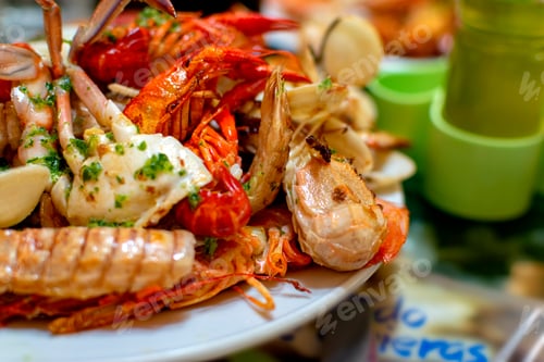 Preview: Assortment of seafood.