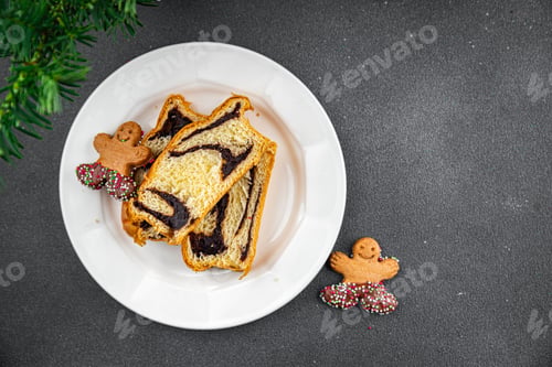 Preview: christmas cake chocolate layer christmas gingerbread cookie sweet dessert holiday baking treat