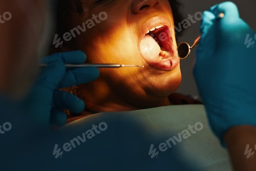 Preview: Inspecting Oral Health in a Dental Clinic Environment
