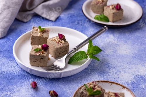 Preview: Halva with rose petal and nuts.