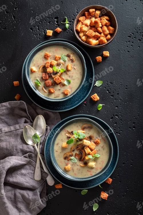 Preview: Creamy mushrooms soup as hot and aromatic starter.