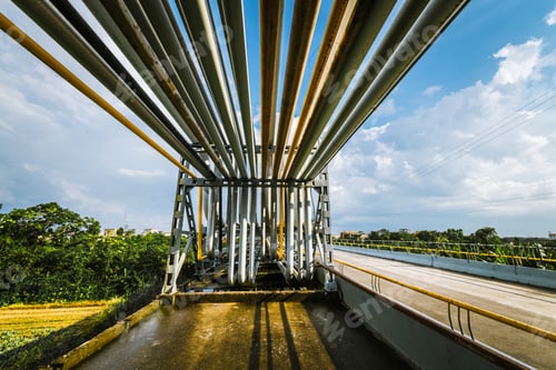 Preview: Oil pipeline