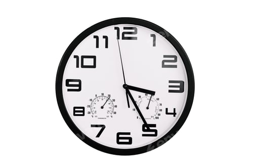 Preview: Clock with arabic numerals on wall shows 15:25 , 3:25