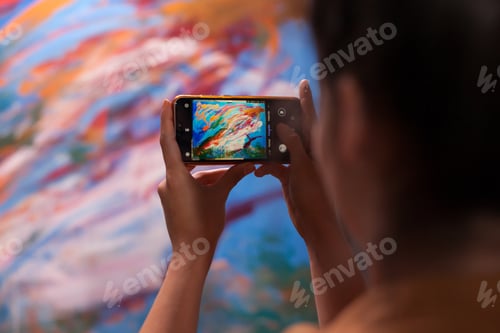 Preview: Photo of panting