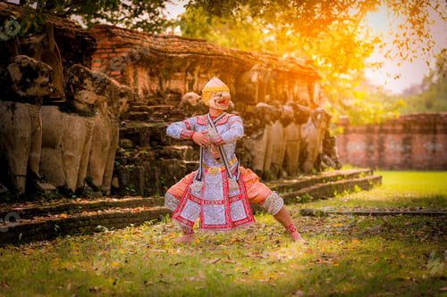 Preview: Khon is art culture Thailand Dancing in masked Tos-sa-kan and Hanuman are fighting in literature Ram